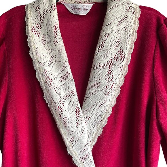 Vintage Vanity Fair Robe S Crochet Waist Tie Red Velour Pockets Collared Cream - Picture 5 of 12